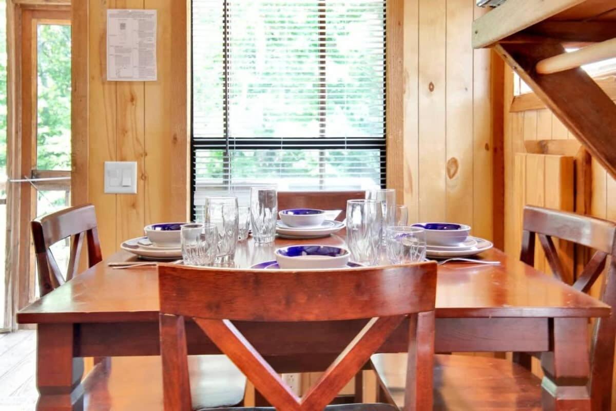 Charming Log Cabin In 布卢明顿 外观 照片